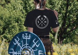 Odin‘s Gungnir | T-Shirt | Unisex