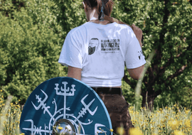 In jedem steckt ein Wikinger | T-Shirt | Unisex