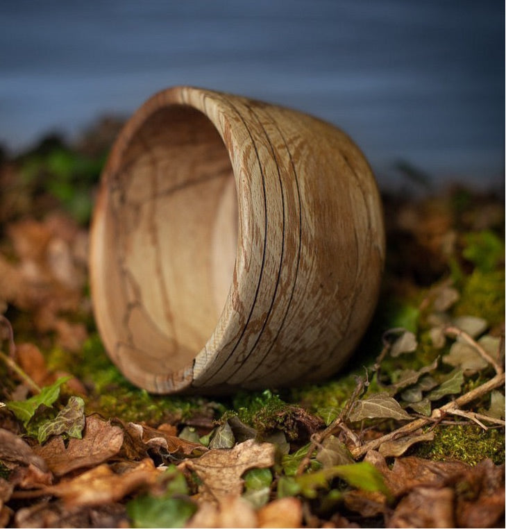 Holzschüssel