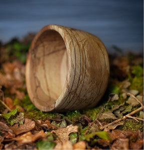 Holzschüssel